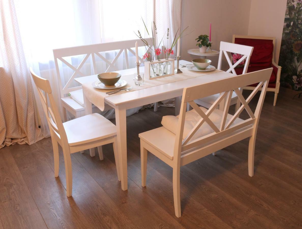 Soutterain - Wohnung Mit Senkgarten Weingarten  エクステリア 写真